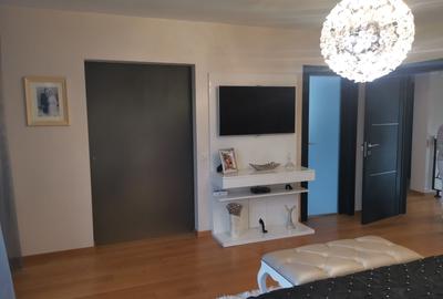 Casa/vila P+1+M , STEFANESTI, teren 749 mp, finisaje superioare, mobilata - 26