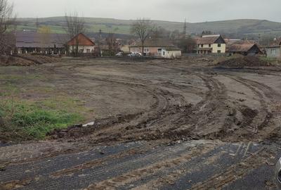 Teren de 3000 mp, în Mădăraș - 3