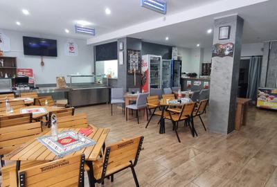 Spațiu comercial, de 115 mp, în Central - 3