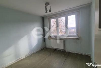 Apartament cu 4 camere decomandat, mobilat în Negru Vodă - 4