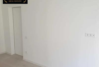 Apartament cu 3 camere decomandat în Drumul Taberei