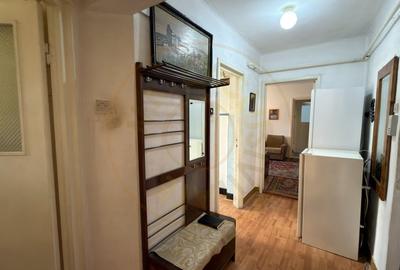 Apartament cu 3 camere semidecomandat, mobilat în Carei - 14