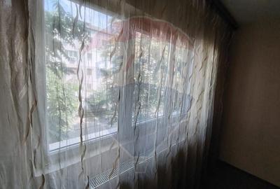 Apartament cu 3 camere decomandat în Central - 9