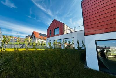 Casa in care te regasesti - confort, rafinament si priveliste superba! Casa in care te regasesti - confort, rafinament si priveliste superba! - 2