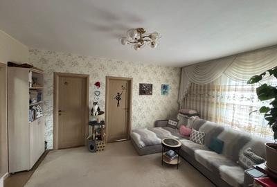 Apartament cu 3 camere decomandat, mobilat în Florești - 2