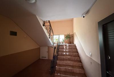 Apartament cu 3 camere decomandat în Vest - 1