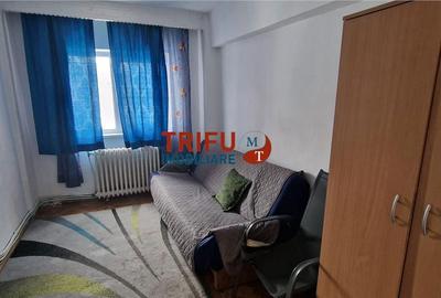Apartament cu 3 camere decomandat în Cetate - 10