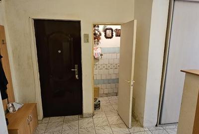 Abator/ Far / Apartament 2 camere , parter cu balcon - 4