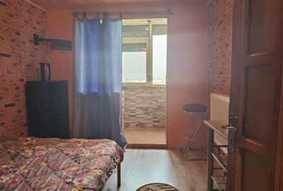 Apartament cu 4 camere decomandat în Viziru 3 - 10