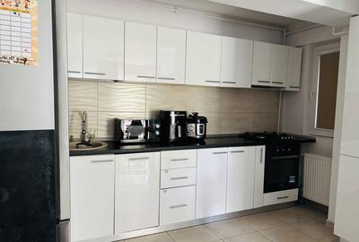 Apartament cu 3 camere decomandat în Central - 6