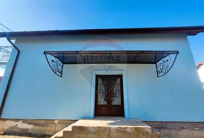 Casă cu 5 camere cu Teren 300 Mp în Cristian - 4