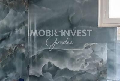 Casă cu Teren 180 Mp în Cetate