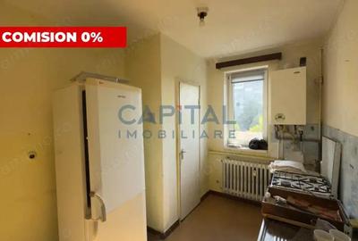 Apartament cu 3 camere decomandate, geam la baie, aleea Baita!
