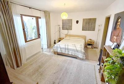 Apartament cu 3 camere decomandat, mobilat în Torontalului