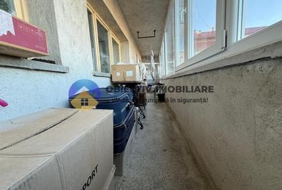 Garsoniera spatioasa de vanzare – 67,76 mp – Zona 1 Mai - 10