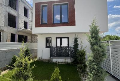Duplex cu 5 camere cu Canalizare în Theodor Pallady - 1