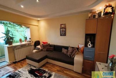 Dacia, decomandat, 3 camere, gaze, imobiliare Constanta - 2