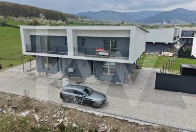 Duplex cu 4 camere cu Canalizare în Rășinari - 14
