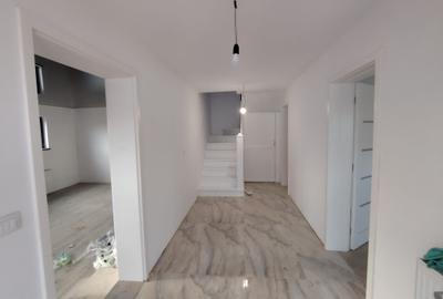 Casa cu 5 camere, doua bai Bucium Casa cu 5 camere, doua bai Bucium - 15