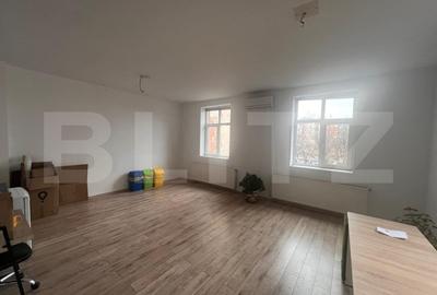 Birou, de 44 mp, în Gării - 1