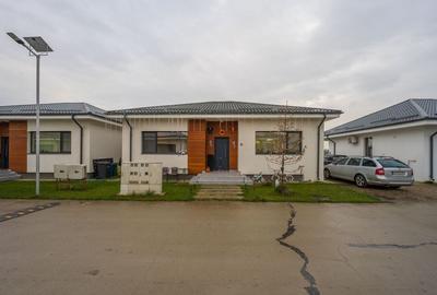 Vila parter mobilata si utilata Tunari - 1