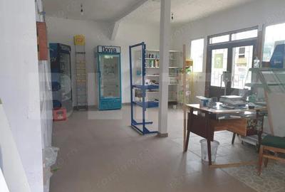 Spațiu comercial, de 40 mp, în Central