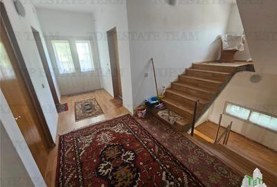 Vila spatioasa 525metri totali de inchiriat in centru Bolintin-Deal - 13