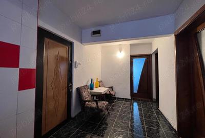 Apartament cu 3 camere decomandat în Ștefan cel Mare - 3