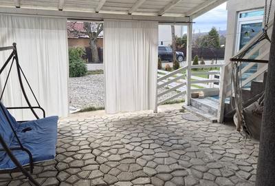 Casă cu Teren 200 Mp în Central - 3