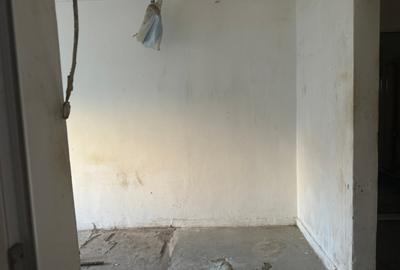 Garsonieră decomandată în Casa de Cultură