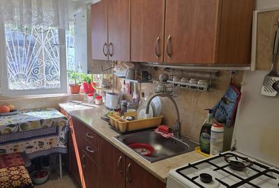 Apartament cu 2 camere semidecomandat în Groapa - 1