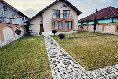 Casă cu 4 camere cu Teren 490 Mp în Est - 5