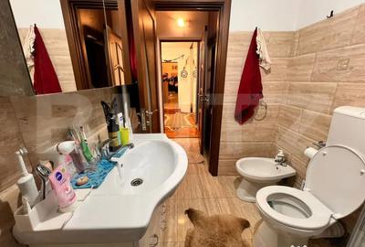 Apartament cu 2 camere semidecomandat, mobilat în Central - 9