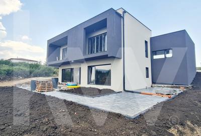 Casa Individuala Moderna-Teren 490 mp. SU 201 mp + Terasa 41 mp. Șelimbar-Sibiu