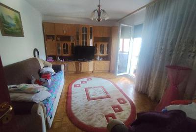 Apartament cu 3 camere decomandat în Central - 6