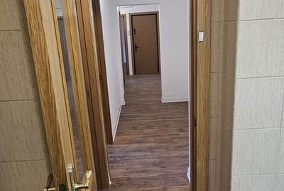 Apartament cu 3 camere decomandat în Nicolina - 13