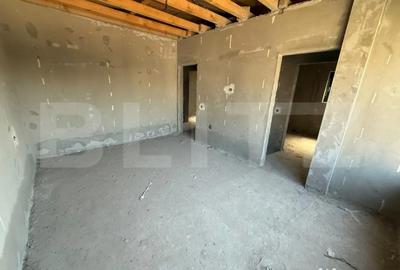 Casă cu 5 camere cu Teren 389 Mp în Central