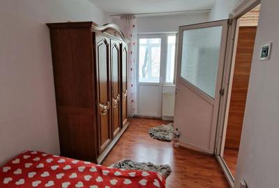 Apartament cu 2 camere în Micro 11 - 7