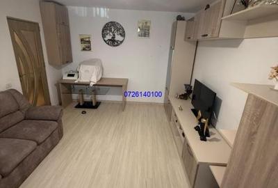 Apartament cu 3 camere, mobilat în Poarta 6 - 6