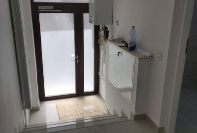 Spațiu comercial, de 95 mp, în Centrul Civic - 4