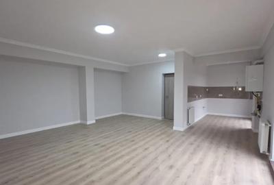 Apartament cu 3 camere semidecomandat în Dămăroaia - 13