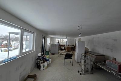 Casă în Mitreni - 4