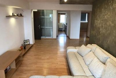 Apartament de 3 camere -Mihalache-Domenii