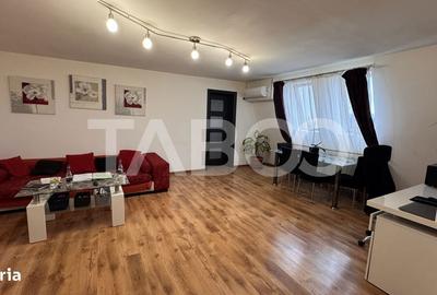 Apartament cu 3 camere decomandat în Central - 1