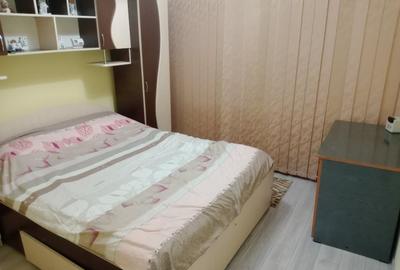 Închiriez apartament cu 2 Camere Micro 17 - 2