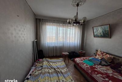Apartament cu 3 camere decomandat în Brăilița - 3