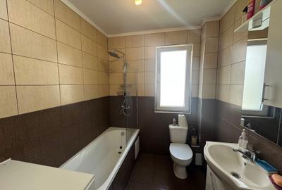 Apartament cu 3 camere în Central - 16