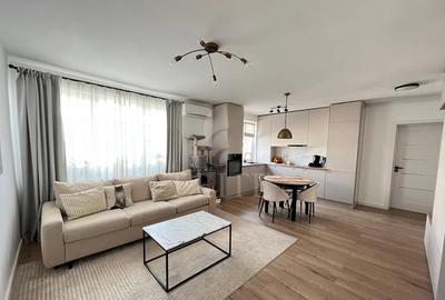 Apartament cu 3 camere semidecomandat, mobilat în Gheorgheni
