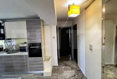 Apartament cu 3 camere decomandat în Rovine - 4