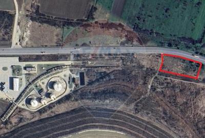 Teren 4,950mp Almaj / DE 70 / zona Depozit ROMPETROL - 3